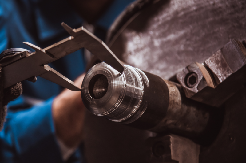 Tornearia de Precisão: Transformando Projetos Industriais